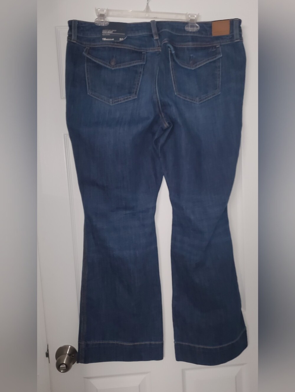 American Eagle Outfitters Dark Blue Flare Jeans - Picture 2 of 4